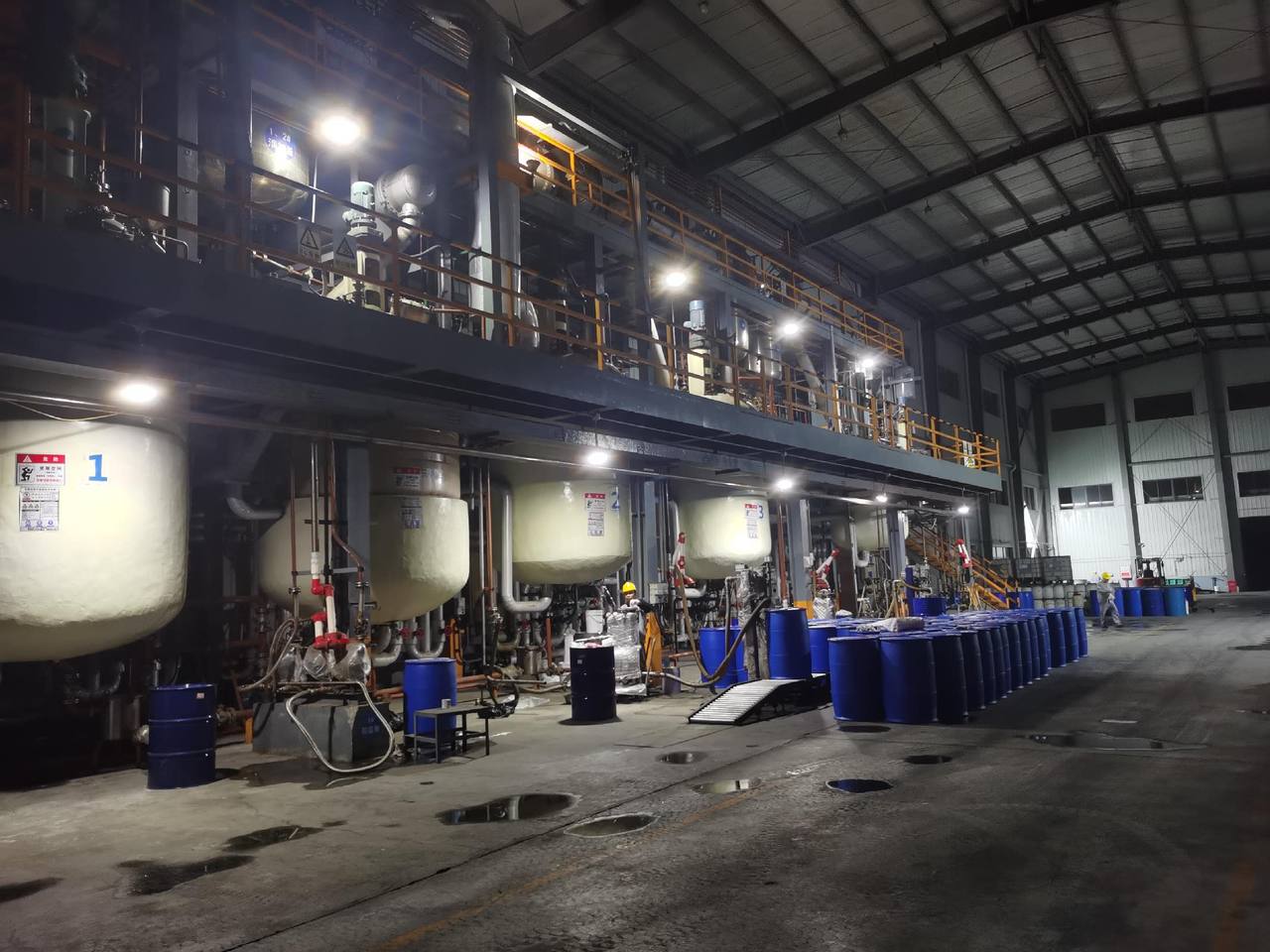 Night shift in the polymerization workshop